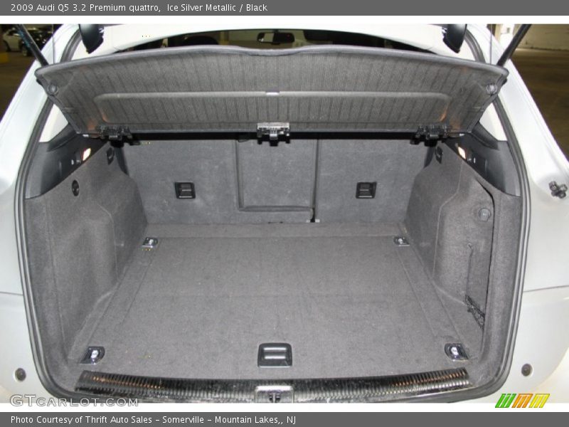Ice Silver Metallic / Black 2009 Audi Q5 3.2 Premium quattro