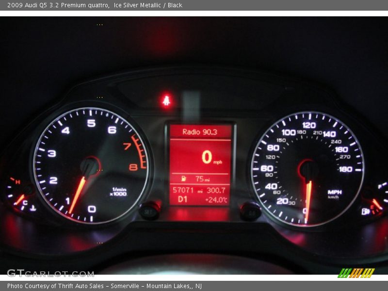 Ice Silver Metallic / Black 2009 Audi Q5 3.2 Premium quattro