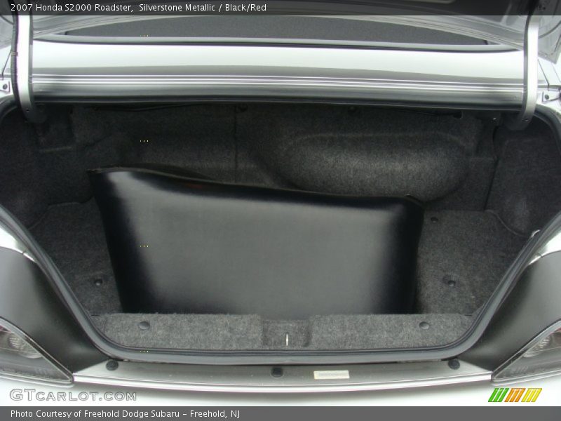 Silverstone Metallic / Black/Red 2007 Honda S2000 Roadster