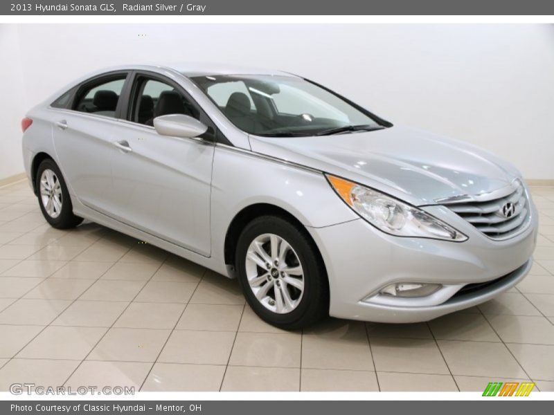 Radiant Silver / Gray 2013 Hyundai Sonata GLS