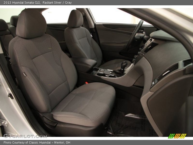 Radiant Silver / Gray 2013 Hyundai Sonata GLS