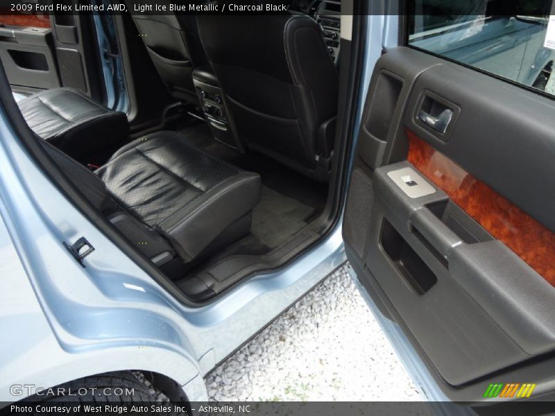 Light Ice Blue Metallic / Charcoal Black 2009 Ford Flex Limited AWD