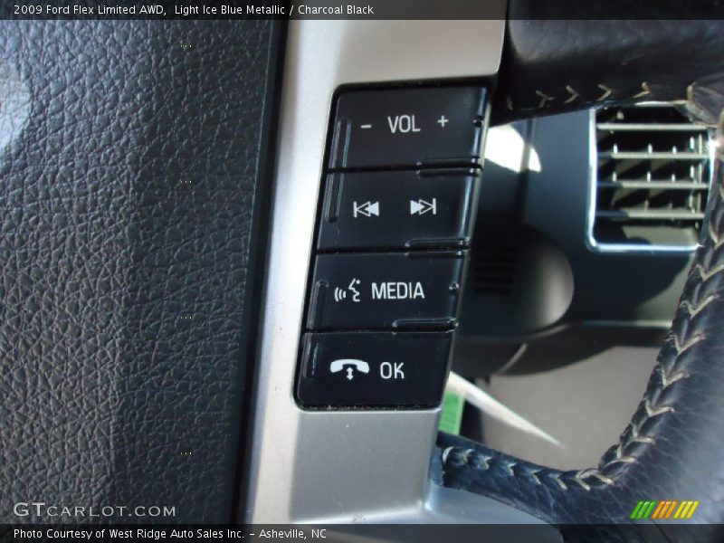 Light Ice Blue Metallic / Charcoal Black 2009 Ford Flex Limited AWD