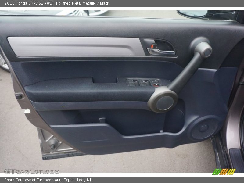 Polished Metal Metallic / Black 2011 Honda CR-V SE 4WD