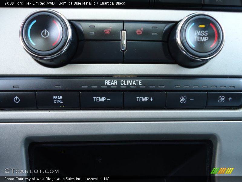 Light Ice Blue Metallic / Charcoal Black 2009 Ford Flex Limited AWD