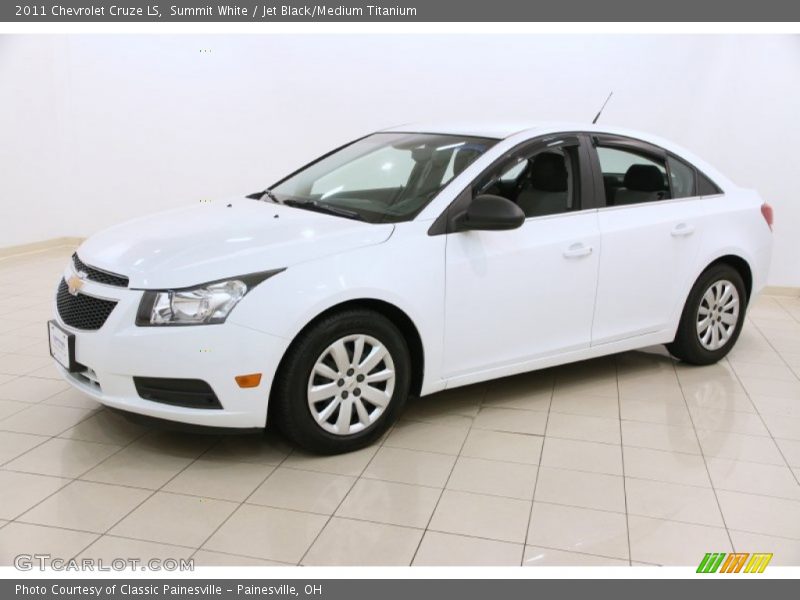 Summit White / Jet Black/Medium Titanium 2011 Chevrolet Cruze LS