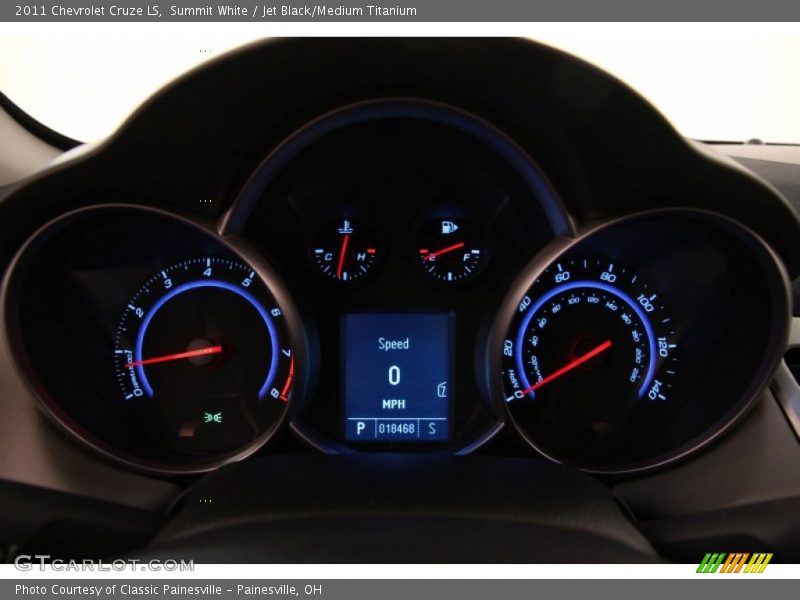 Summit White / Jet Black/Medium Titanium 2011 Chevrolet Cruze LS
