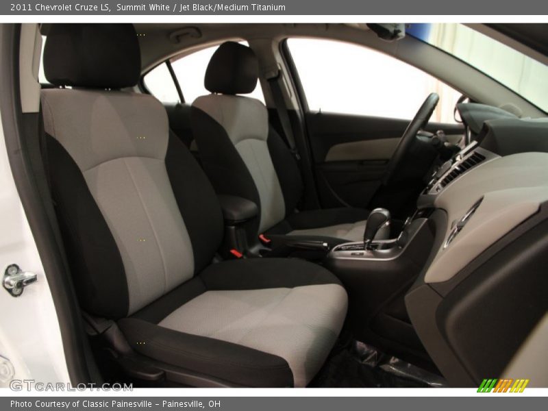 Summit White / Jet Black/Medium Titanium 2011 Chevrolet Cruze LS