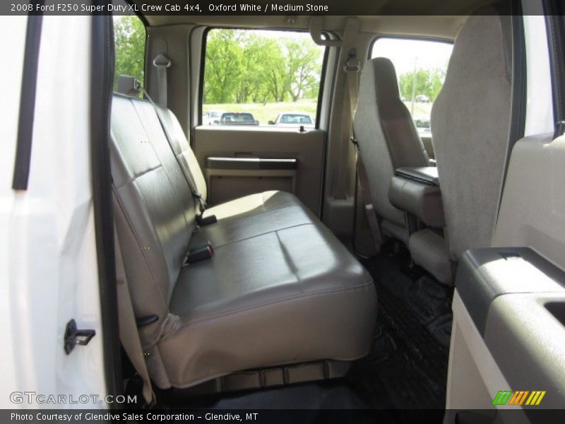 Oxford White / Medium Stone 2008 Ford F250 Super Duty XL Crew Cab 4x4