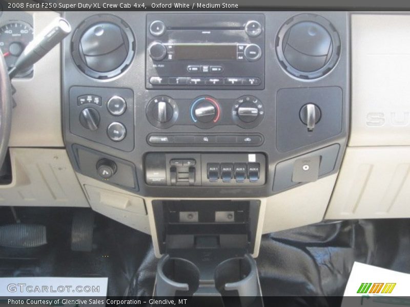 Oxford White / Medium Stone 2008 Ford F250 Super Duty XL Crew Cab 4x4