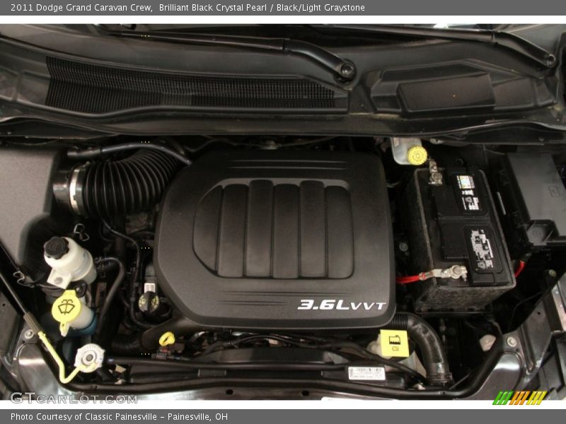 Brilliant Black Crystal Pearl / Black/Light Graystone 2011 Dodge Grand Caravan Crew