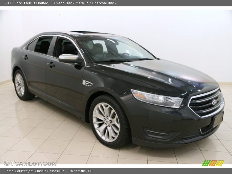 Tuxedo Black Metallic / Charcoal Black 2013 Ford Taurus Limited