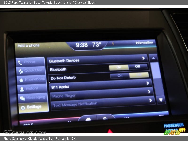 Tuxedo Black Metallic / Charcoal Black 2013 Ford Taurus Limited