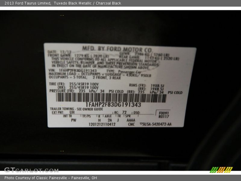 Tuxedo Black Metallic / Charcoal Black 2013 Ford Taurus Limited