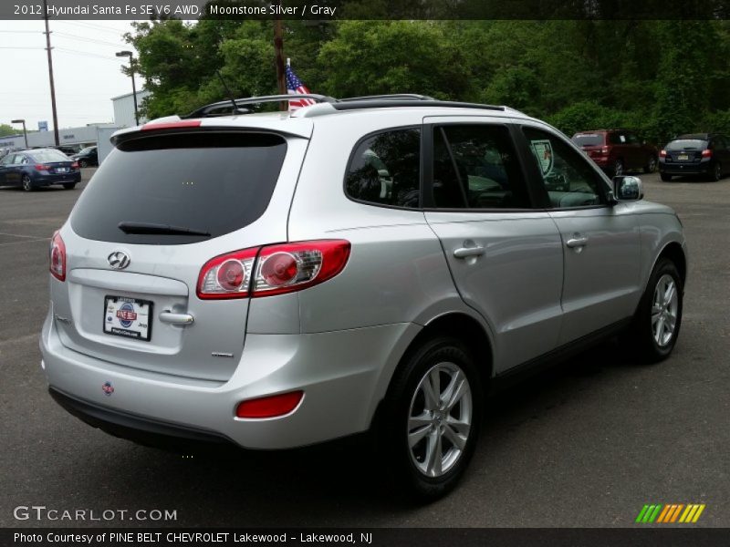 Moonstone Silver / Gray 2012 Hyundai Santa Fe SE V6 AWD