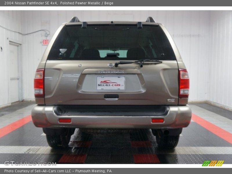 Polished Pewter Metallic / Beige 2004 Nissan Pathfinder SE 4x4