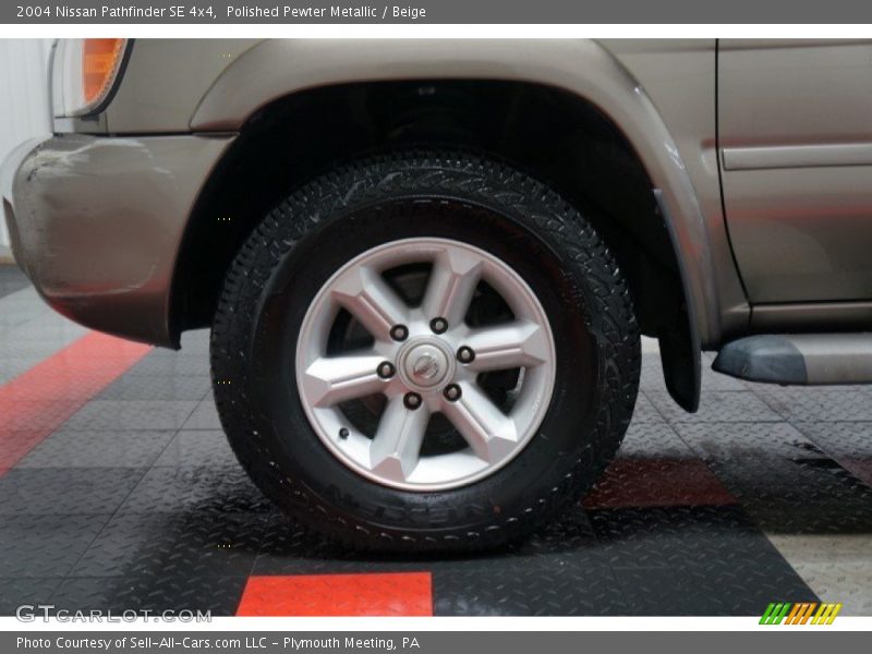 Polished Pewter Metallic / Beige 2004 Nissan Pathfinder SE 4x4