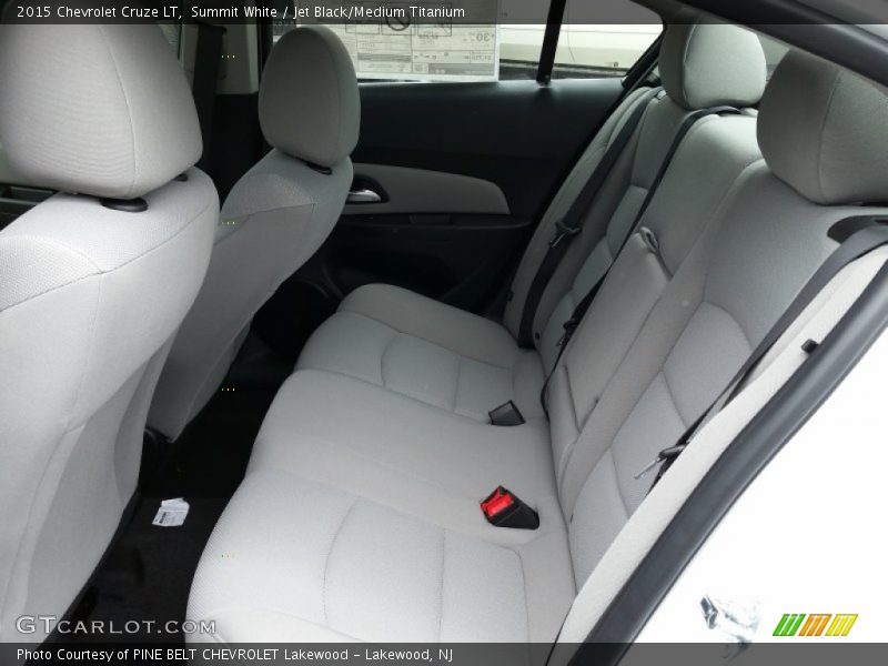 Summit White / Jet Black/Medium Titanium 2015 Chevrolet Cruze LT