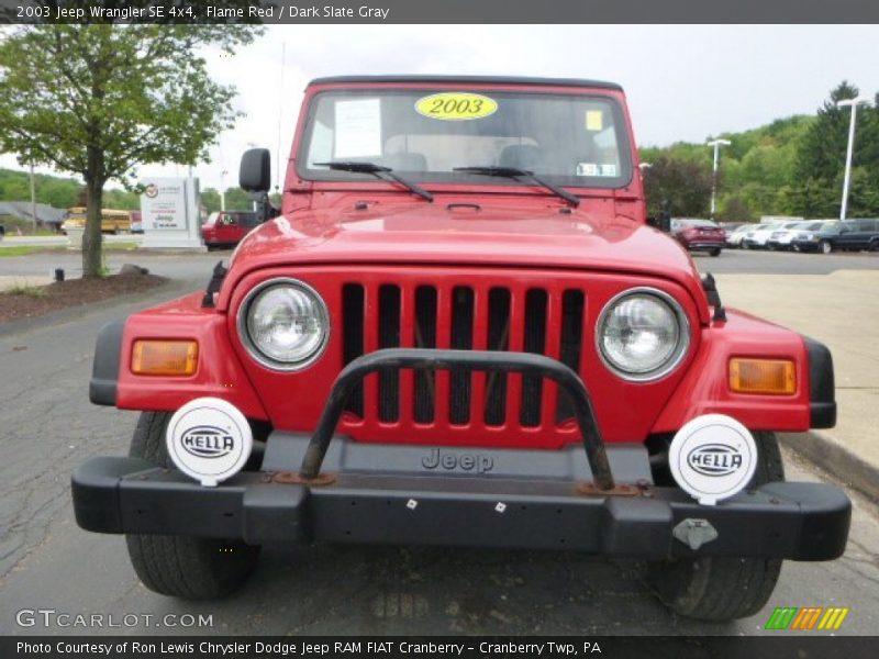 Flame Red / Dark Slate Gray 2003 Jeep Wrangler SE 4x4