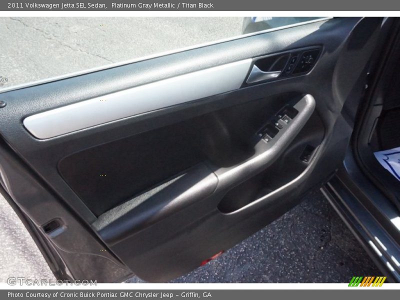 Platinum Gray Metallic / Titan Black 2011 Volkswagen Jetta SEL Sedan