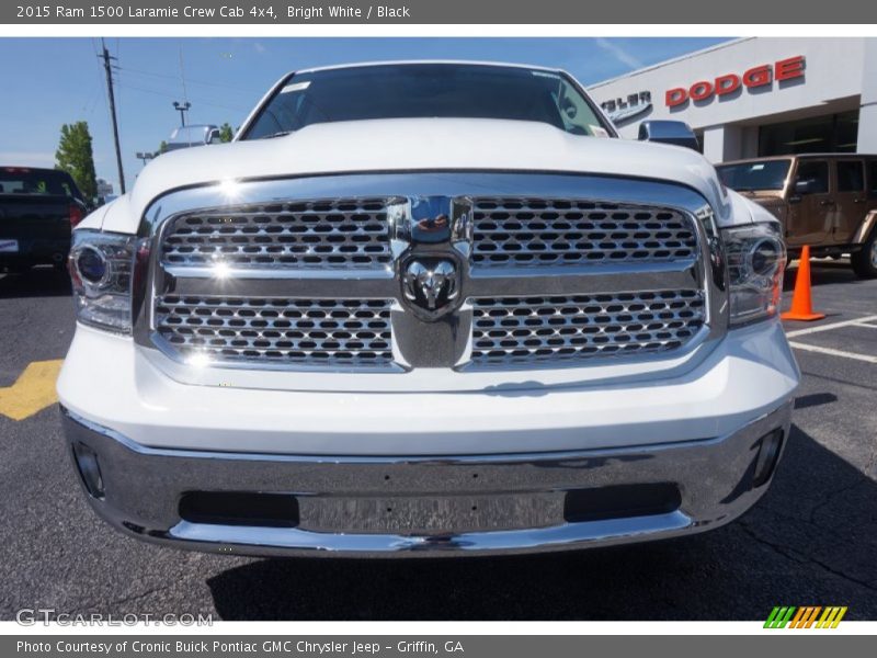 Bright White / Black 2015 Ram 1500 Laramie Crew Cab 4x4