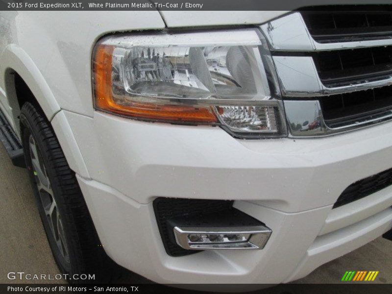 White Platinum Metallic Tri-Coat / Ebony 2015 Ford Expedition XLT