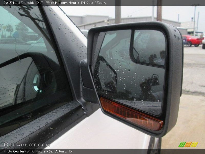 White Platinum Metallic Tri-Coat / Ebony 2015 Ford Expedition XLT