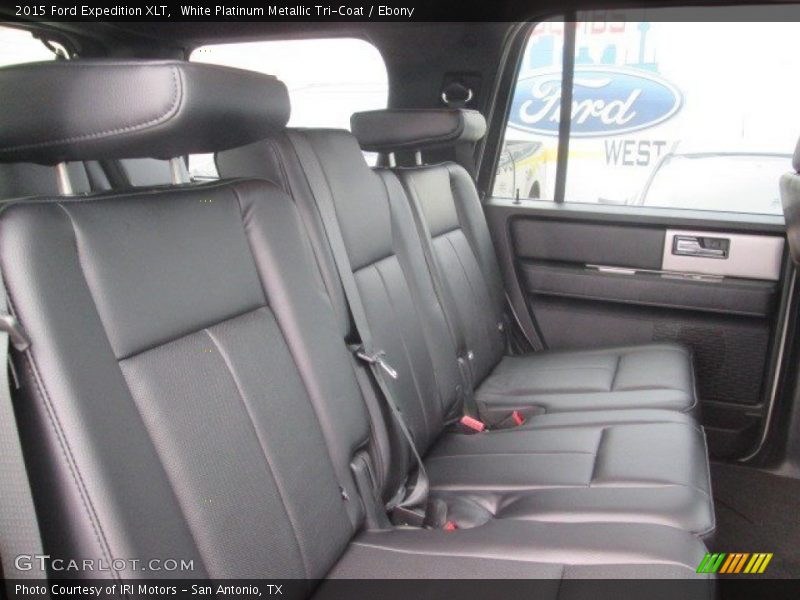 White Platinum Metallic Tri-Coat / Ebony 2015 Ford Expedition XLT