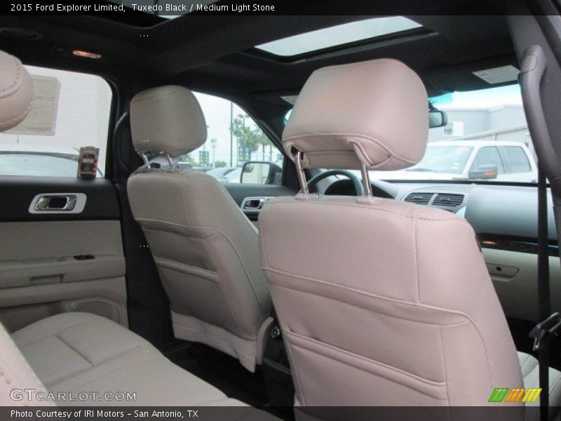 Tuxedo Black / Medium Light Stone 2015 Ford Explorer Limited
