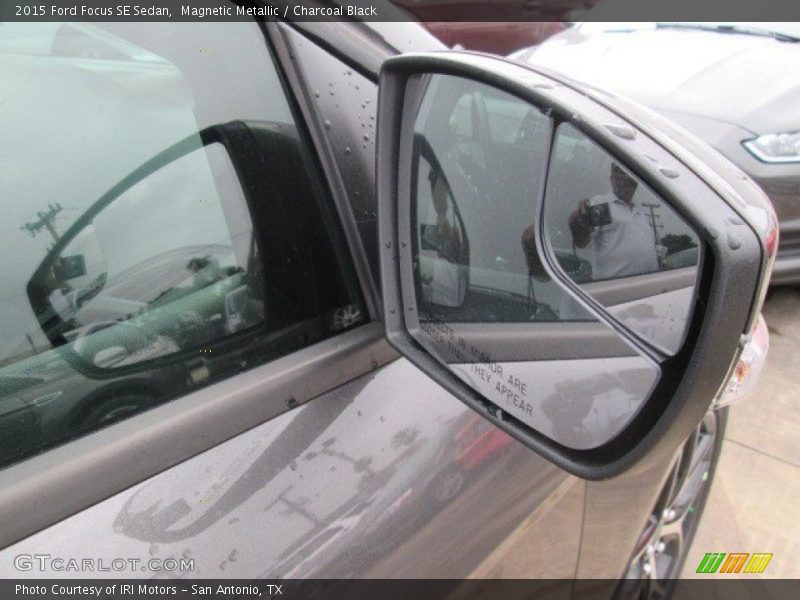 Magnetic Metallic / Charcoal Black 2015 Ford Focus SE Sedan