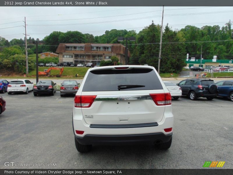 Stone White / Black 2012 Jeep Grand Cherokee Laredo 4x4