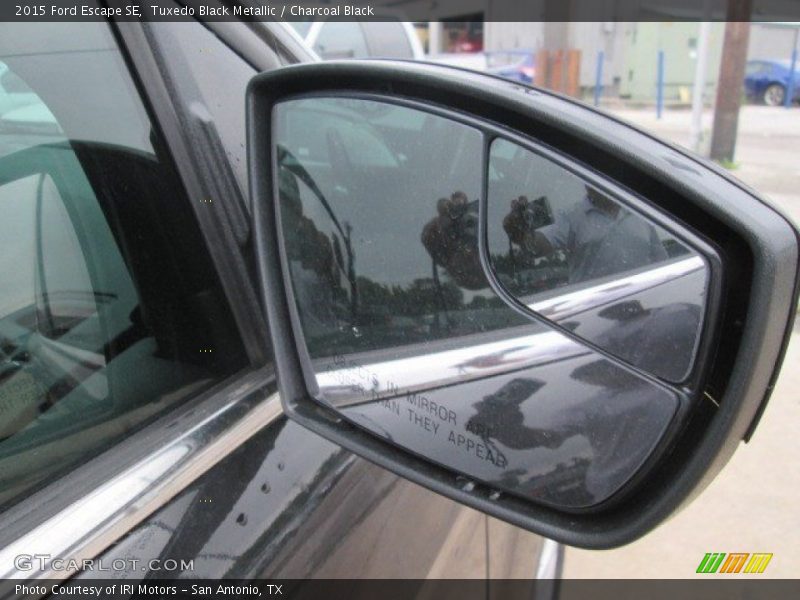 Tuxedo Black Metallic / Charcoal Black 2015 Ford Escape SE