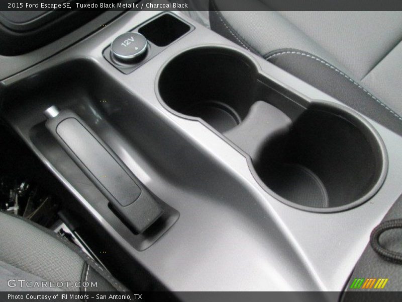 Tuxedo Black Metallic / Charcoal Black 2015 Ford Escape SE