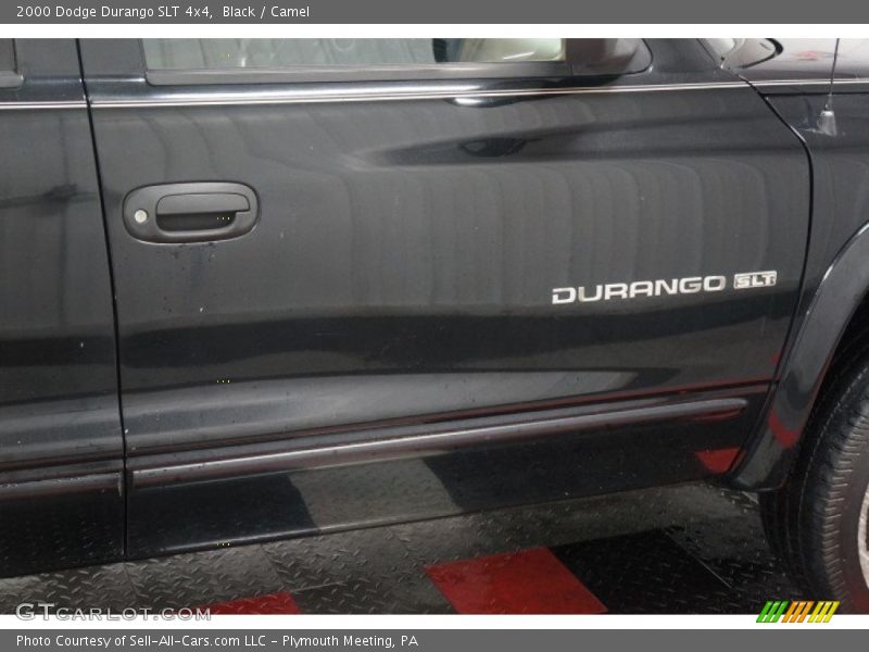Black / Camel 2000 Dodge Durango SLT 4x4