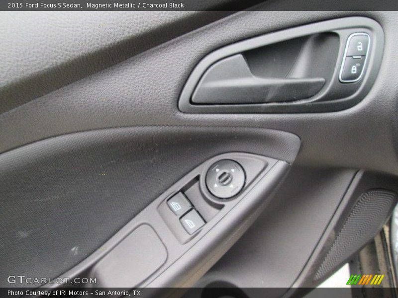 Magnetic Metallic / Charcoal Black 2015 Ford Focus S Sedan