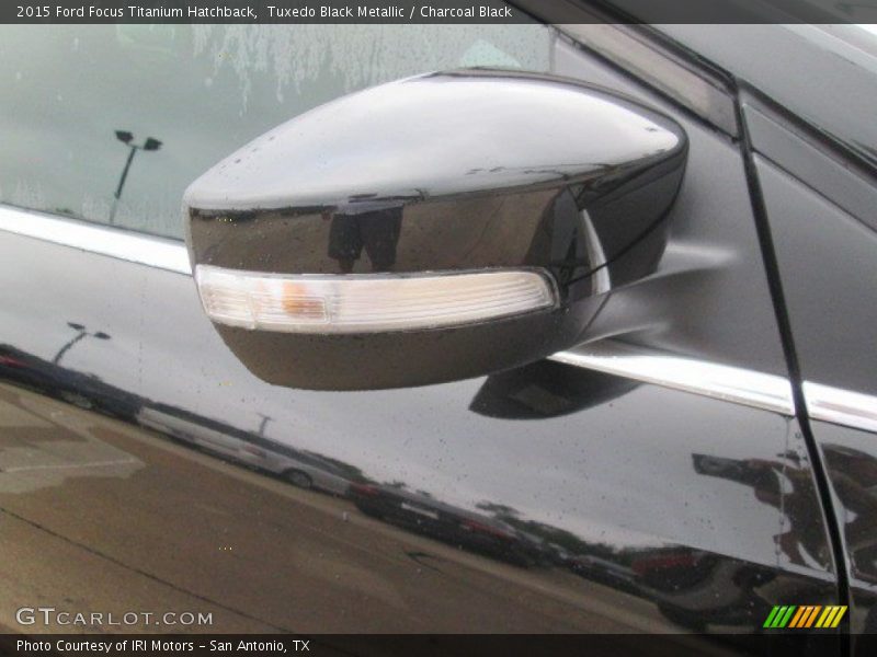 Tuxedo Black Metallic / Charcoal Black 2015 Ford Focus Titanium Hatchback