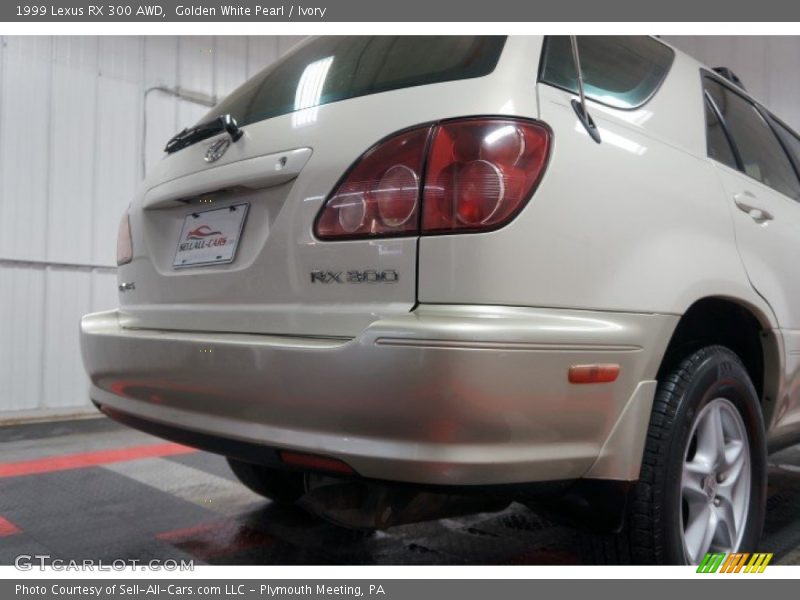 Golden White Pearl / Ivory 1999 Lexus RX 300 AWD