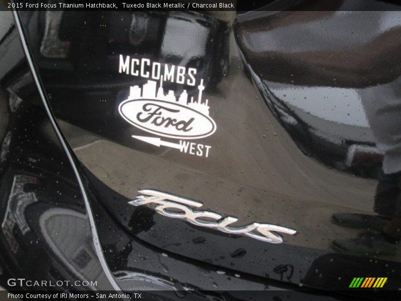 Tuxedo Black Metallic / Charcoal Black 2015 Ford Focus Titanium Hatchback