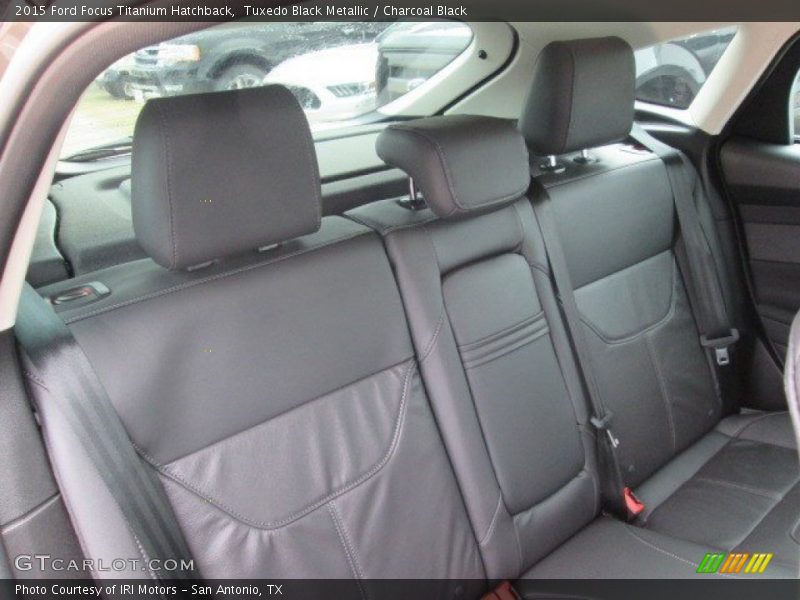 Tuxedo Black Metallic / Charcoal Black 2015 Ford Focus Titanium Hatchback