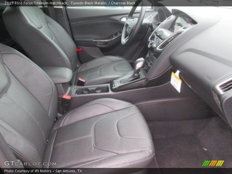 Tuxedo Black Metallic / Charcoal Black 2015 Ford Focus Titanium Hatchback