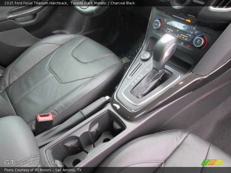Tuxedo Black Metallic / Charcoal Black 2015 Ford Focus Titanium Hatchback