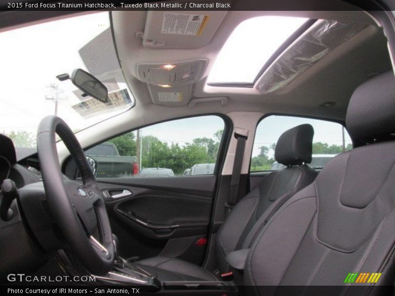 Tuxedo Black Metallic / Charcoal Black 2015 Ford Focus Titanium Hatchback