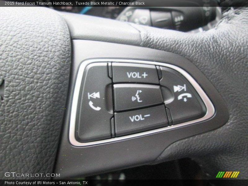 Tuxedo Black Metallic / Charcoal Black 2015 Ford Focus Titanium Hatchback