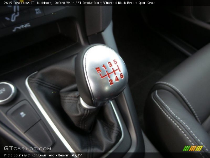  2015 Focus ST Hatchback 6 Speed Manual Shifter
