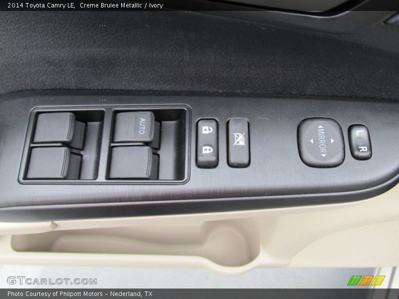 Creme Brulee Metallic / Ivory 2014 Toyota Camry LE