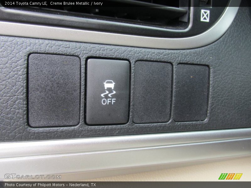 Creme Brulee Metallic / Ivory 2014 Toyota Camry LE