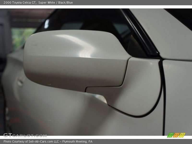 Super White / Black/Blue 2000 Toyota Celica GT