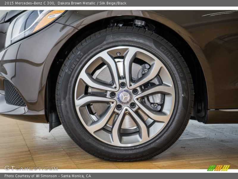 Dakota Brown Metallic / Silk Beige/Black 2015 Mercedes-Benz C 300