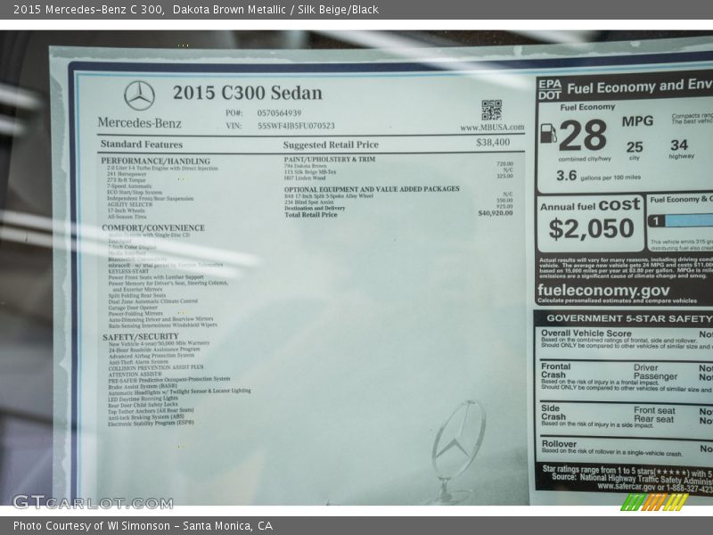 Dakota Brown Metallic / Silk Beige/Black 2015 Mercedes-Benz C 300
