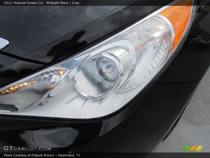 Midnight Black / Gray 2012 Hyundai Sonata GLS